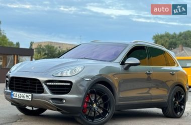 Позашляховик / Кросовер Porsche Cayenne 2010 в Броварах