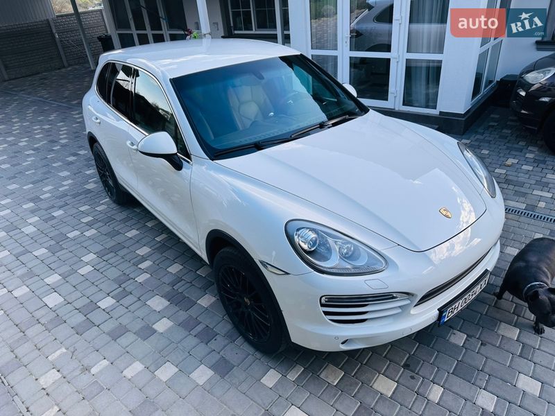 Внедорожник / Кроссовер Porsche Cayenne 2013 в Одессе