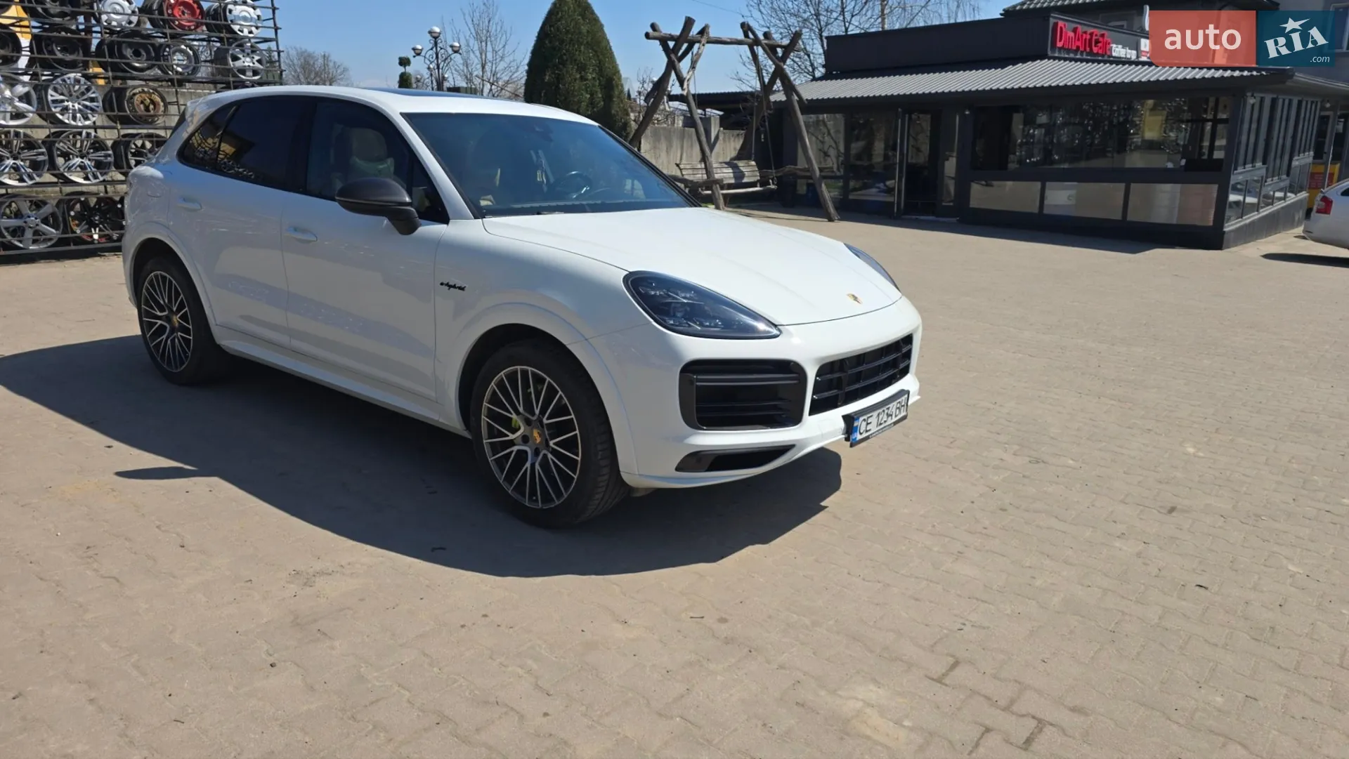 2019 Porsche Cayenne - мініатюра 3