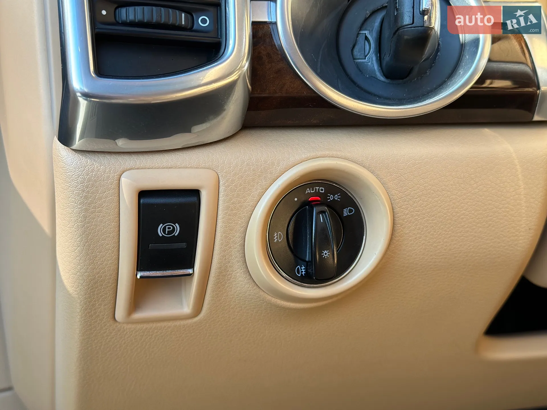 2012 Porsche Cayenne - мініатюра 21