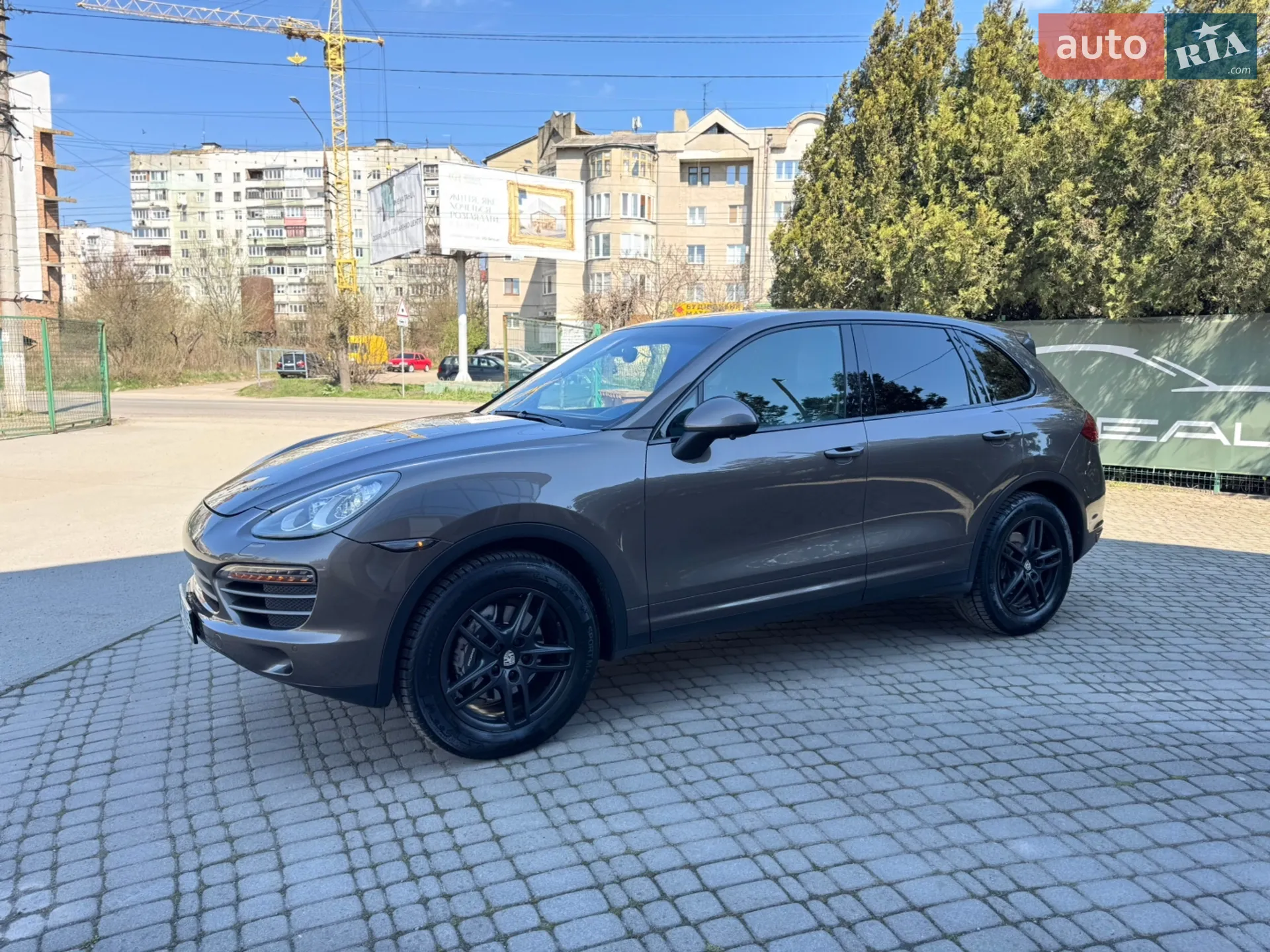 2011 Porsche Cayenne - мініатюра 3