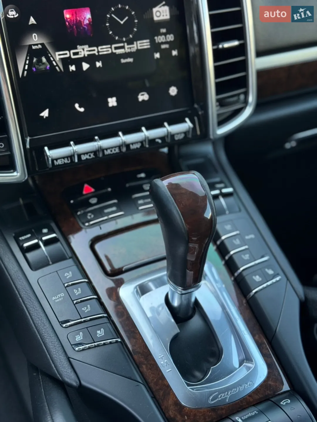 2011 Porsche Cayenne - мініатюра 46