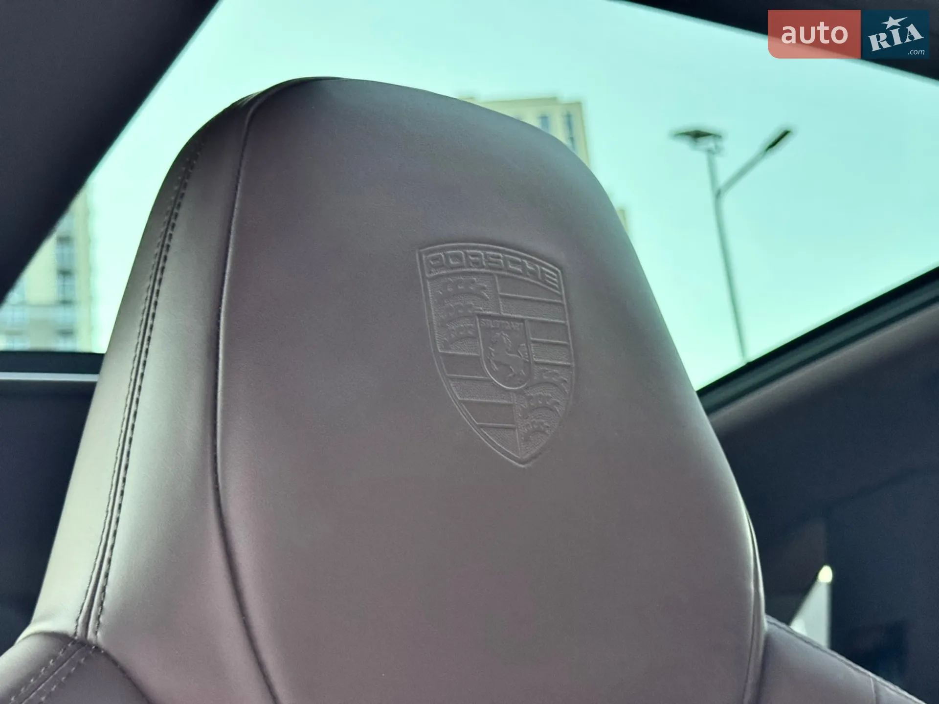 2018 Porsche Cayenne - мініатюра 3