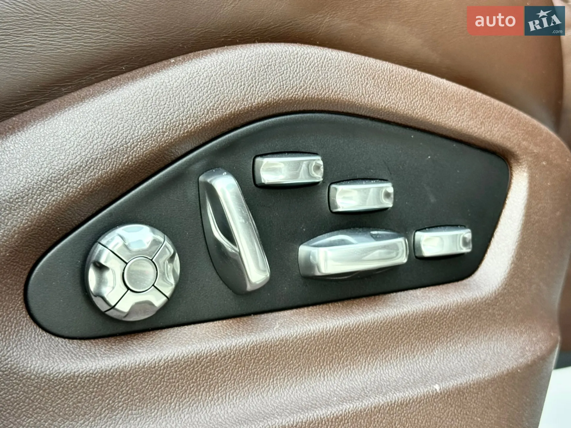 2018 Porsche Cayenne - мініатюра 52