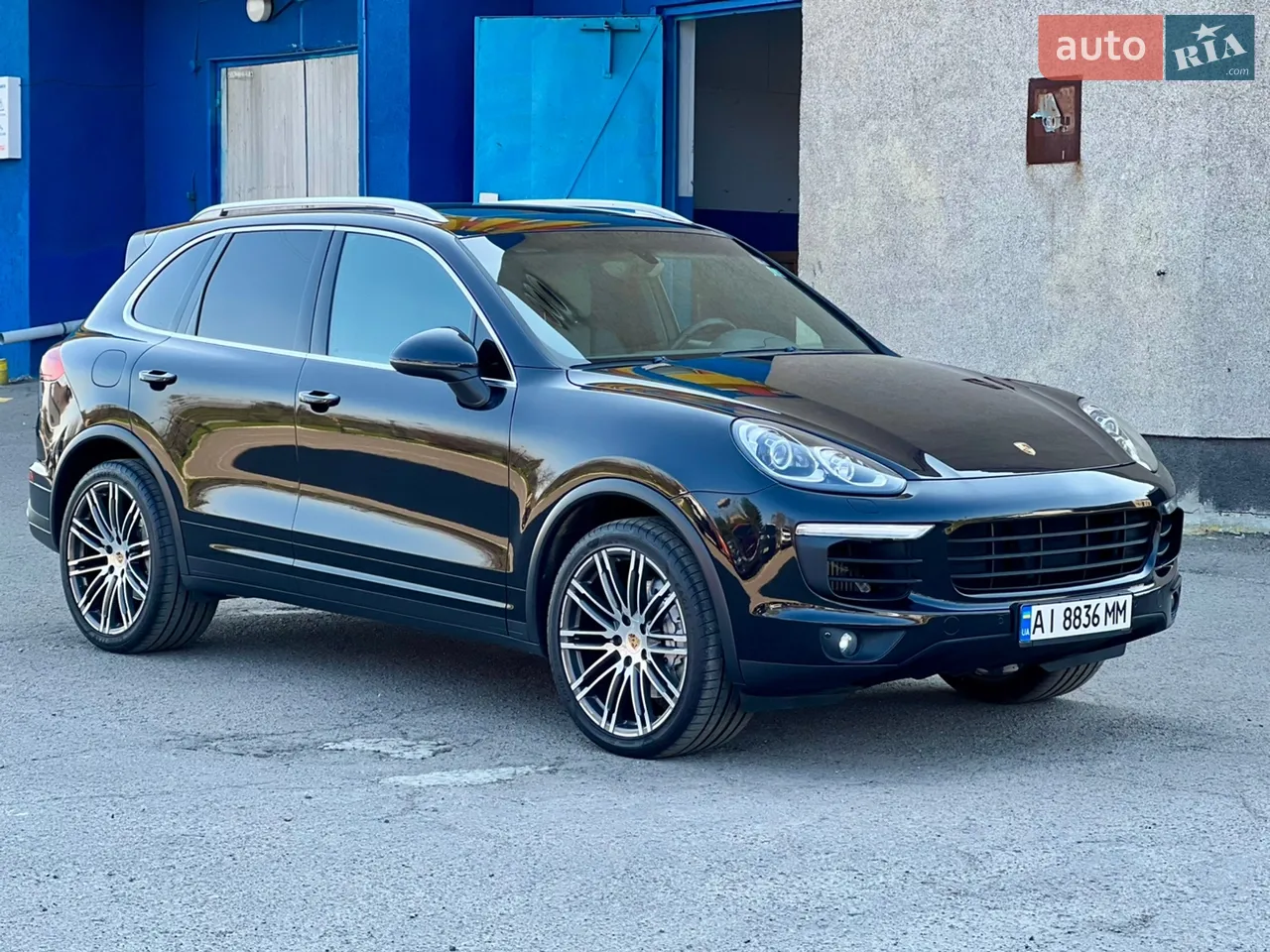 2015 Porsche Cayenne - мініатюра 24