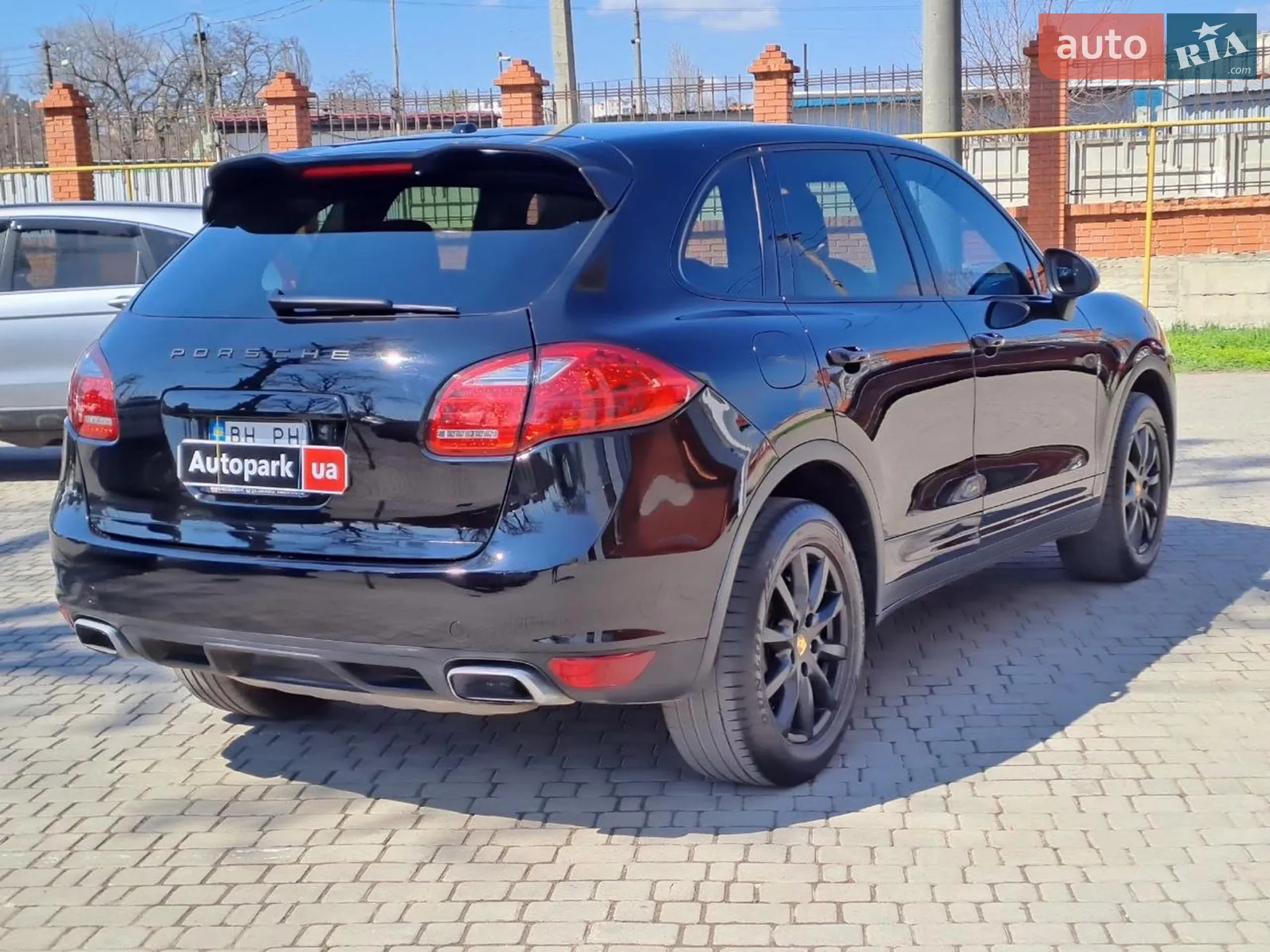 2010 Porsche Cayenne - мініатюра 4