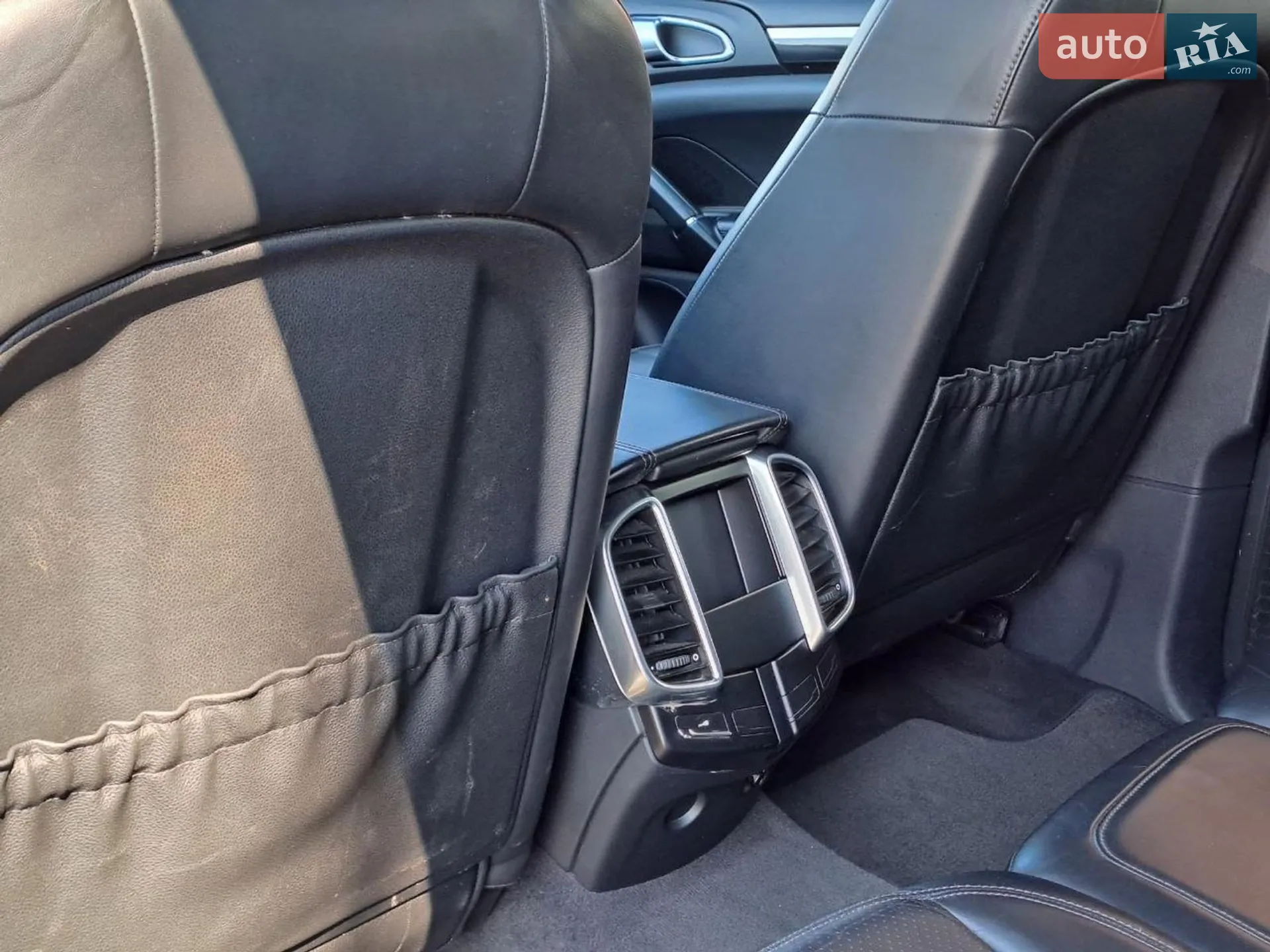 2010 Porsche Cayenne - мініатюра 23