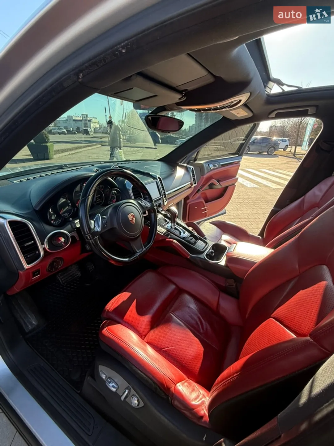 2014 Porsche Cayenne - мініатюра 26