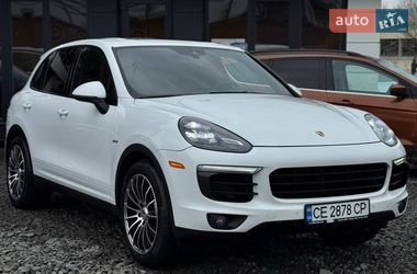 Позашляховик / Кросовер Porsche Cayenne 2014 в Чернівцях