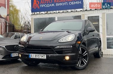 Позашляховик / Кросовер Porsche Cayenne 2011 в Києві