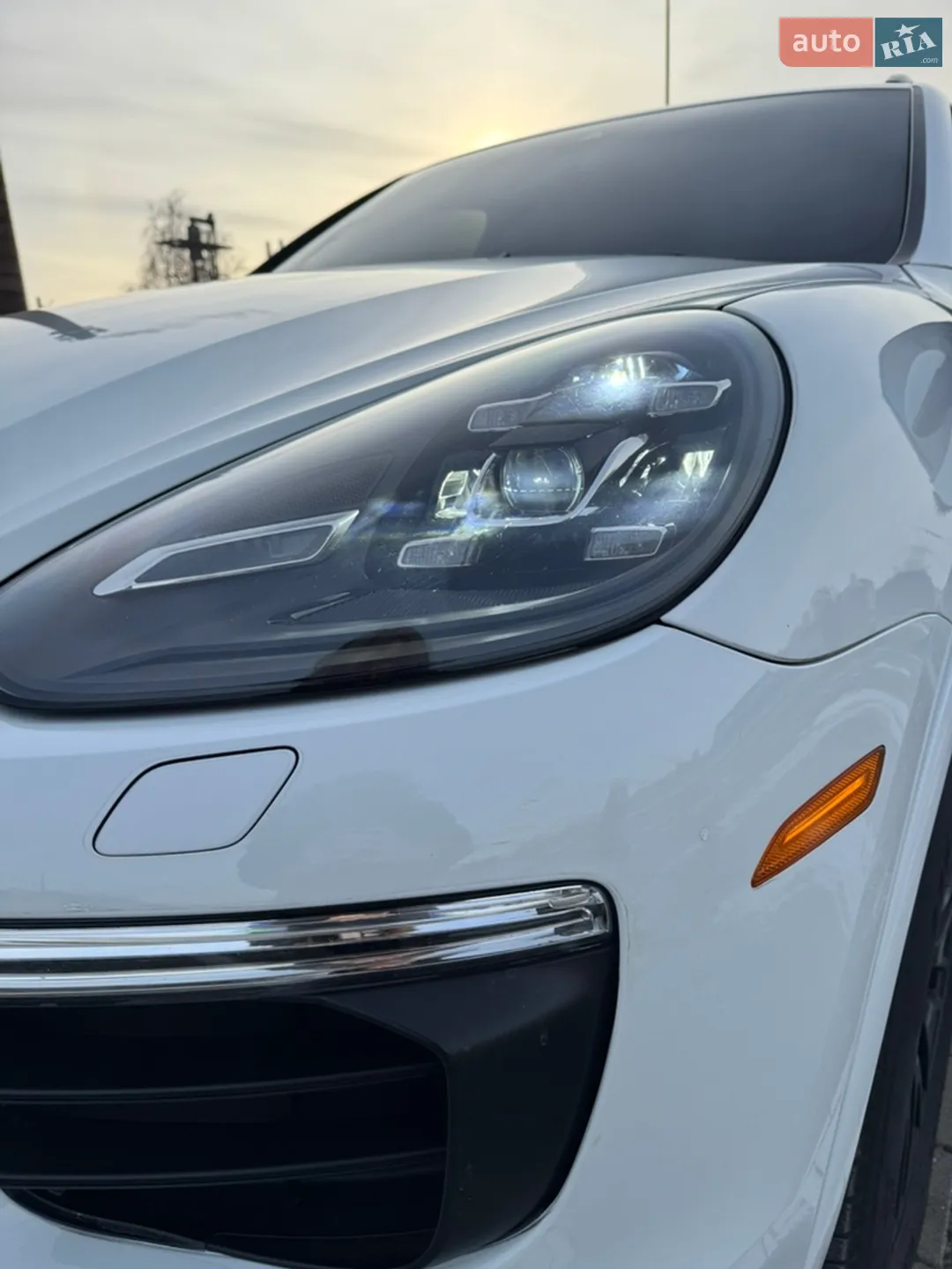 2017 Porsche Cayenne - мініатюра 28