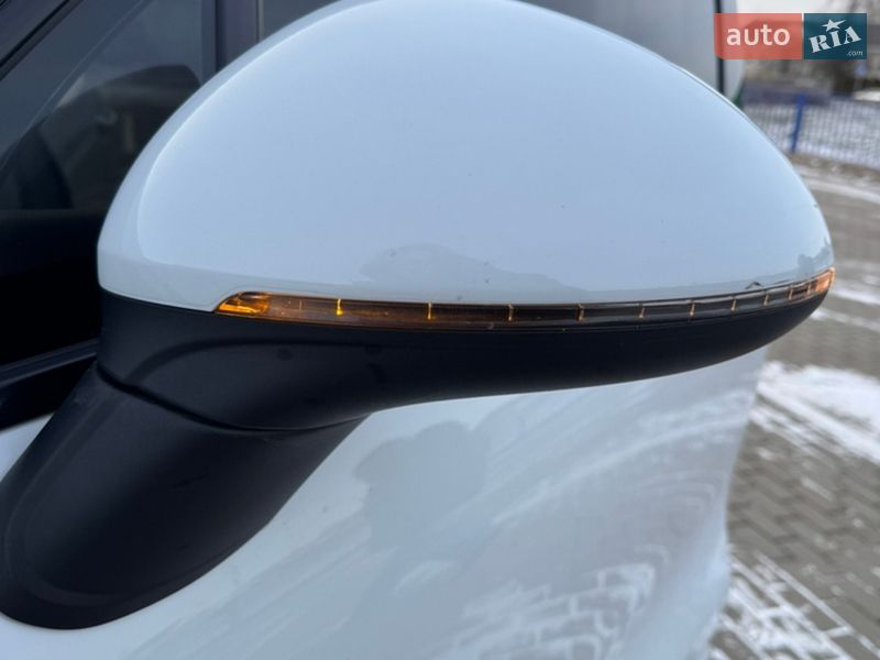 Позашляховик / Кросовер Porsche Cayenne 2017 в Нововолинську