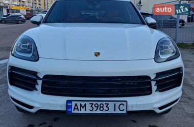 Позашляховик / Кросовер Porsche Cayenne 2021 в Житомирі