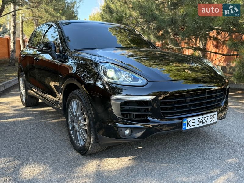Внедорожник / Кроссовер Porsche Cayenne 2015 в Днепре фото 7 Внедорожник / Кроссовер Porsche Cayenne 2015 в Днепре