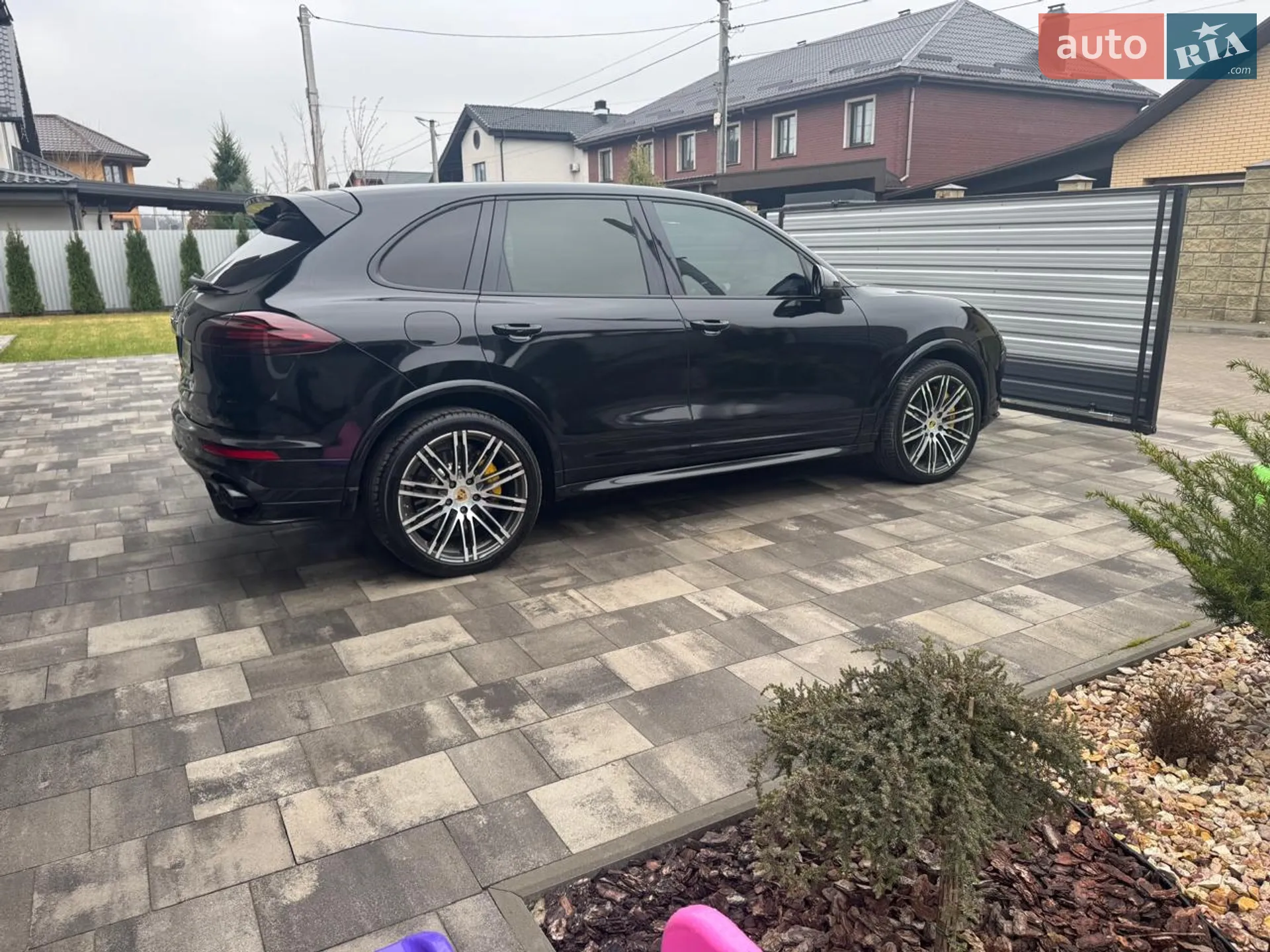 2016 Porsche Cayenne - мініатюра 7