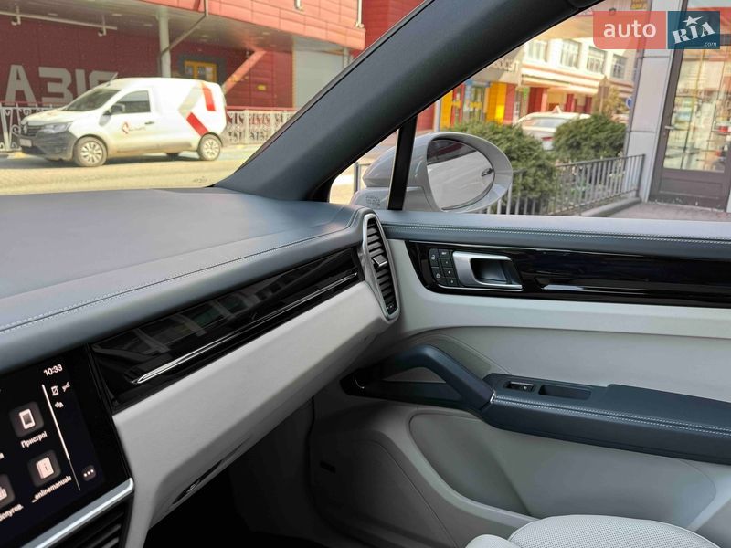 Позашляховик / Кросовер Porsche Cayenne 2022 в Львові