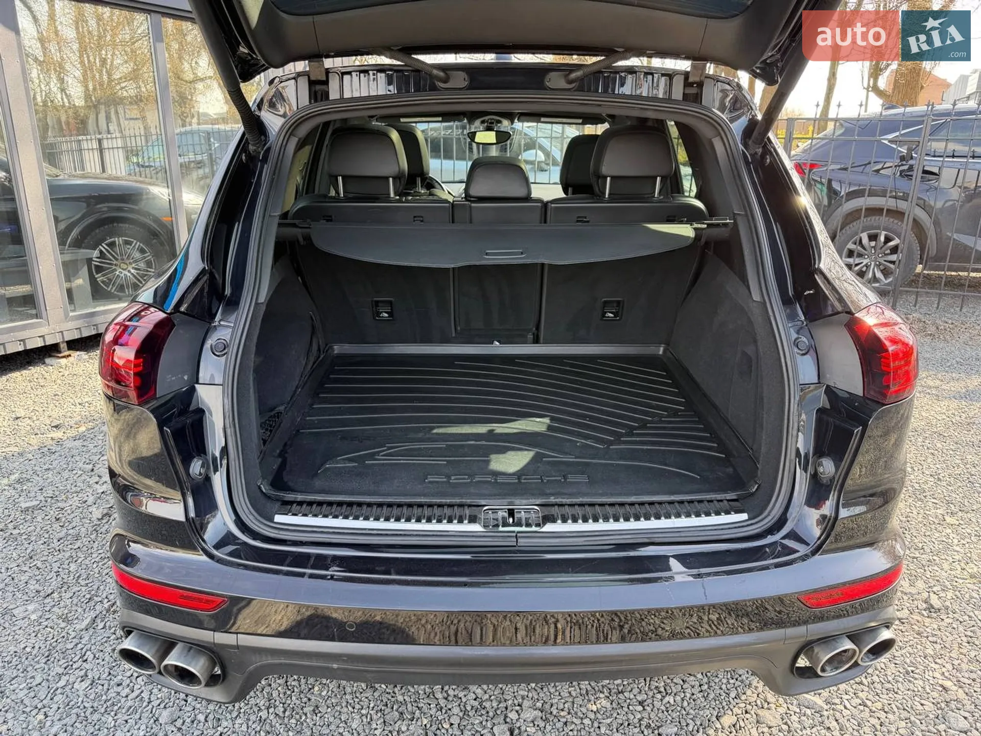 2017 Porsche Cayenne - мініатюра 55