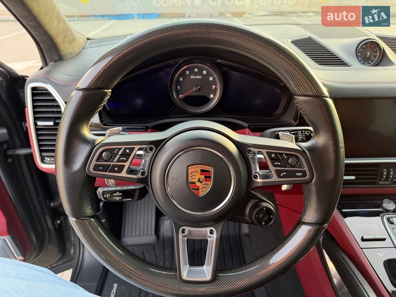 Внедорожник / Кроссовер Porsche Cayenne 2018 в Ивано-Франковске