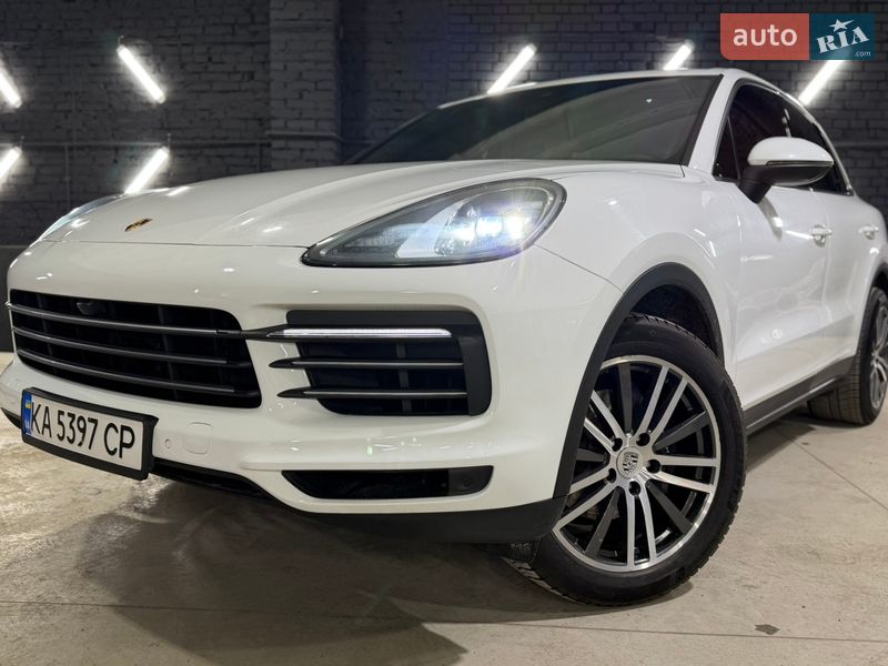 Внедорожник / Кроссовер Porsche Cayenne 2017 в Киеве фото 3 Внедорожник / Кроссовер Porsche Cayenne 2017 в Киеве