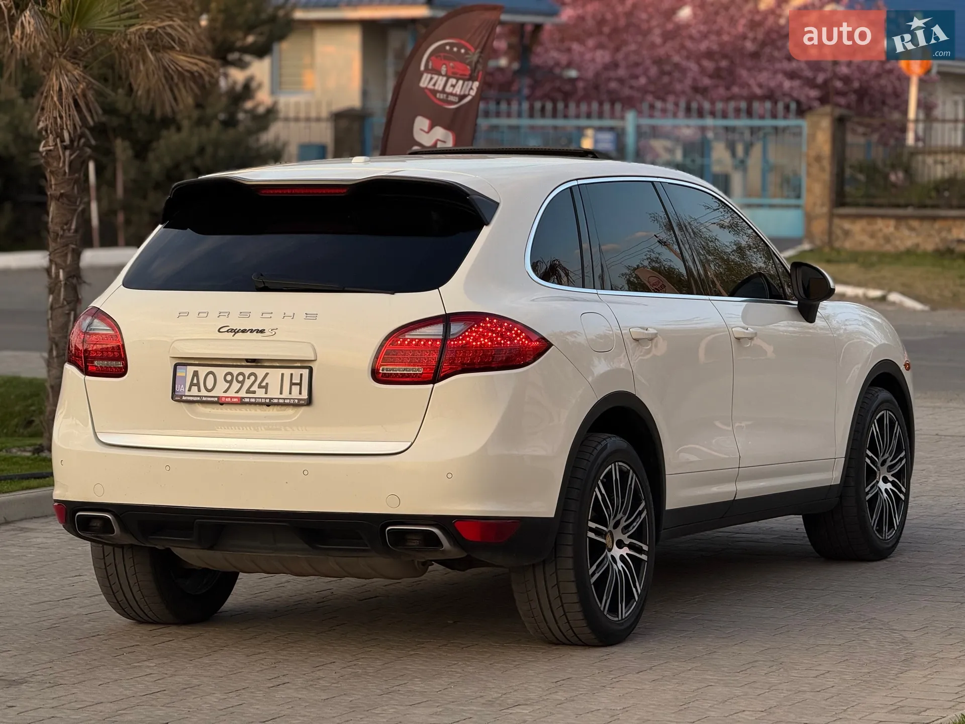 2011 Porsche Cayenne - мініатюра 8