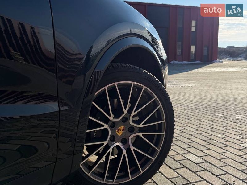 Внедорожник / Кроссовер Porsche Cayenne 2018 в Виннице