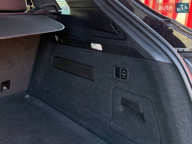 Внедорожник / Кроссовер Porsche Cayenne 2018 в Виннице