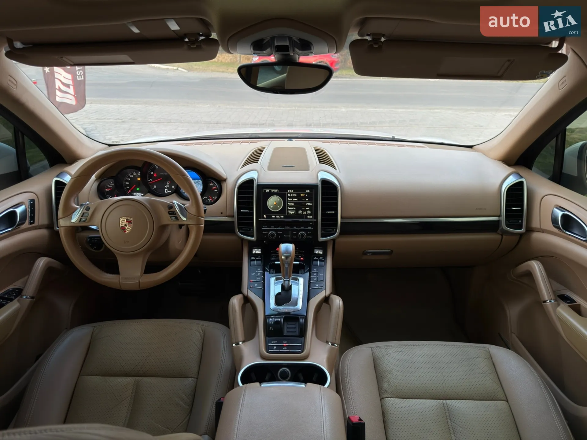 2011 Porsche Cayenne - мініатюра 14