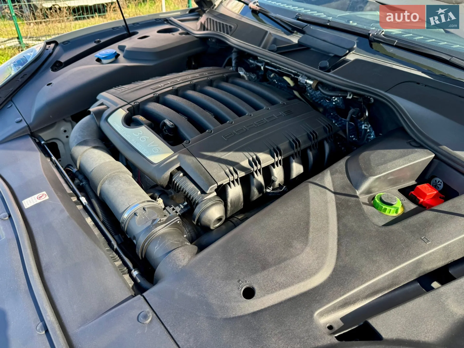 2016 Porsche Cayenne - мініатюра 78
