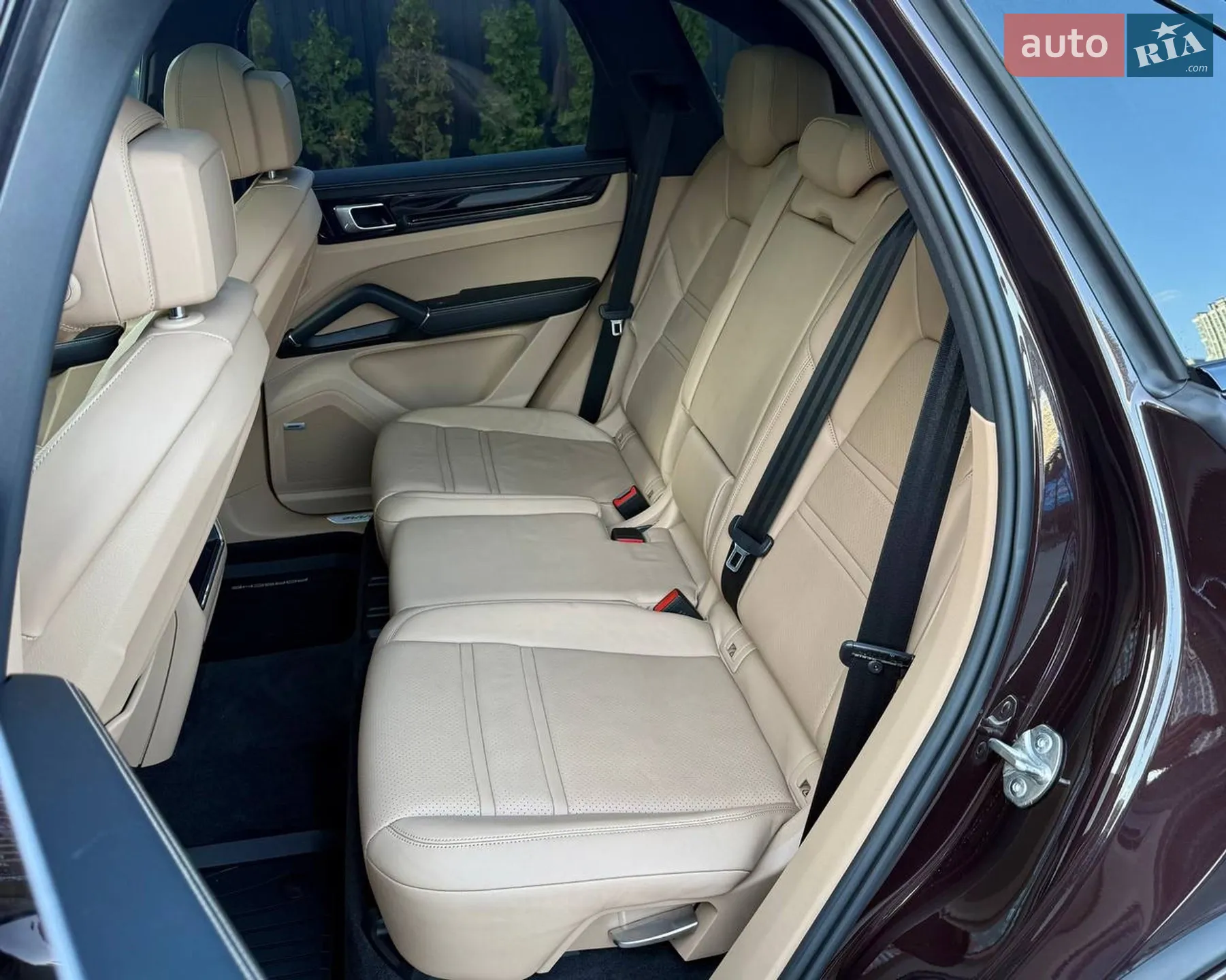 2019 Porsche Cayenne - мініатюра 38