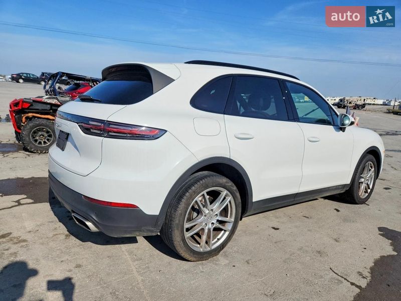 Внедорожник / Кроссовер Porsche Cayenne 2021 в Львове