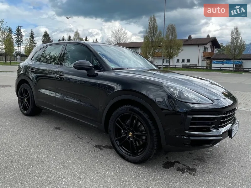 Porsche Cayenne 2022