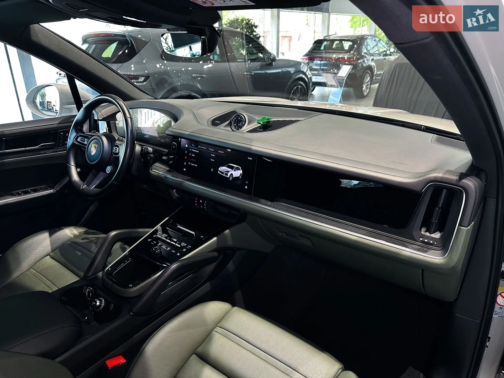 2023 Porsche Cayenne - мініатюра 28