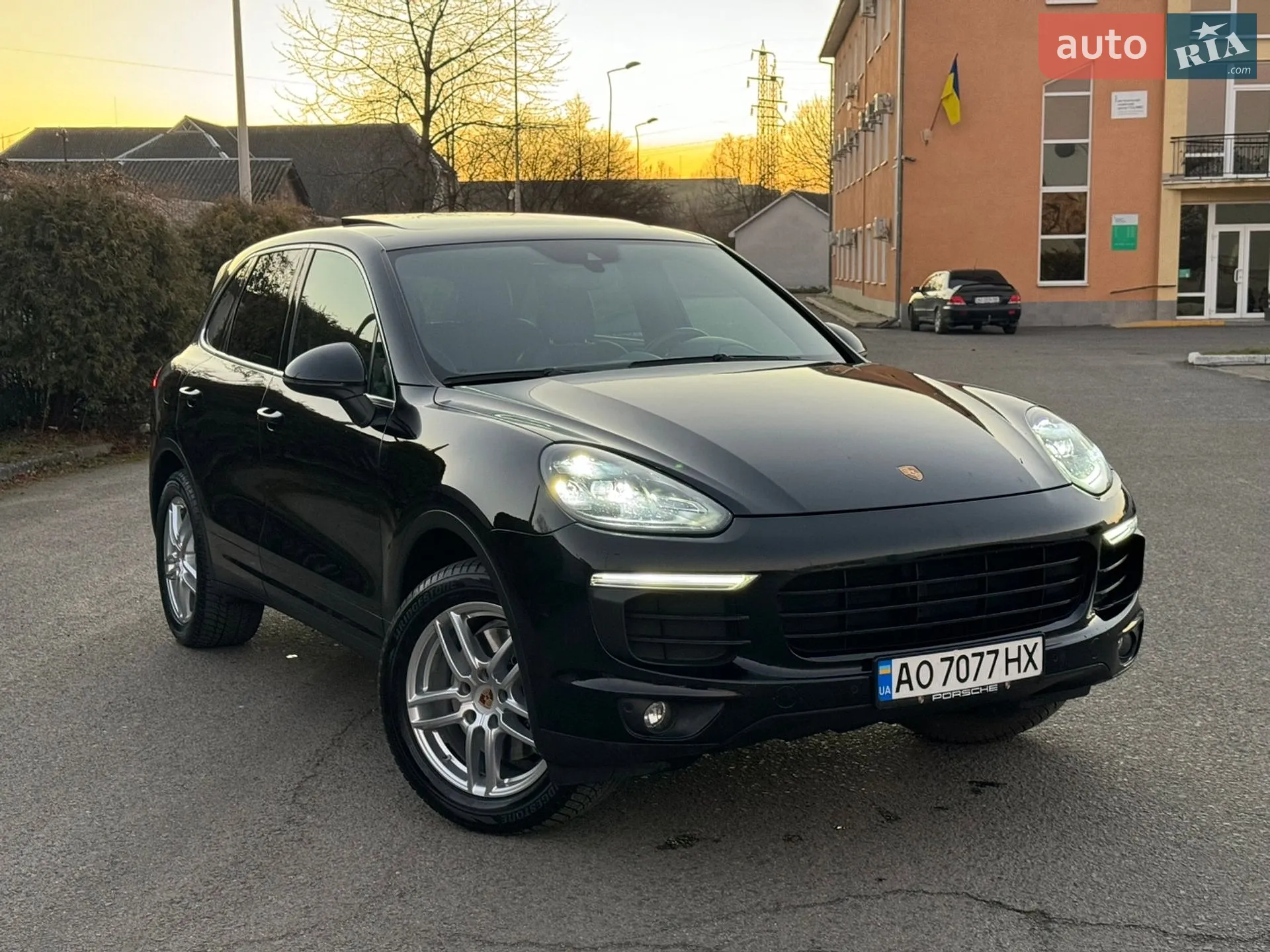 2015 Porsche Cayenne - мініатюра 8