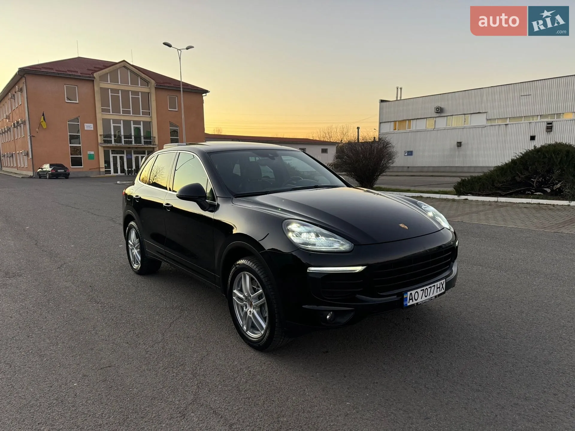 2015 Porsche Cayenne - мініатюра 17