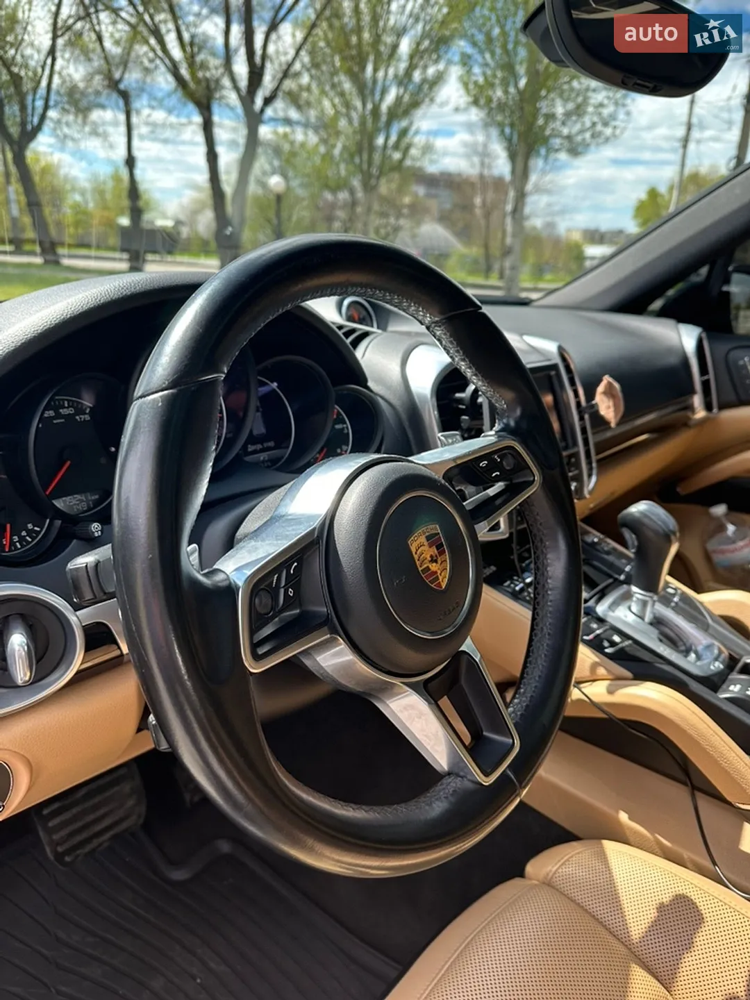 2015 Porsche Cayenne - мініатюра 14