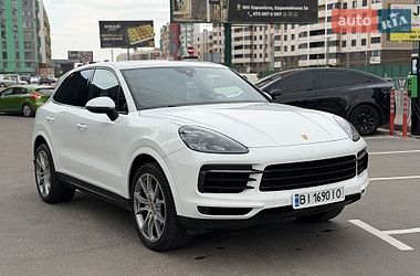 Внедорожник / Кроссовер Porsche Cayenne 2020 в Киеве