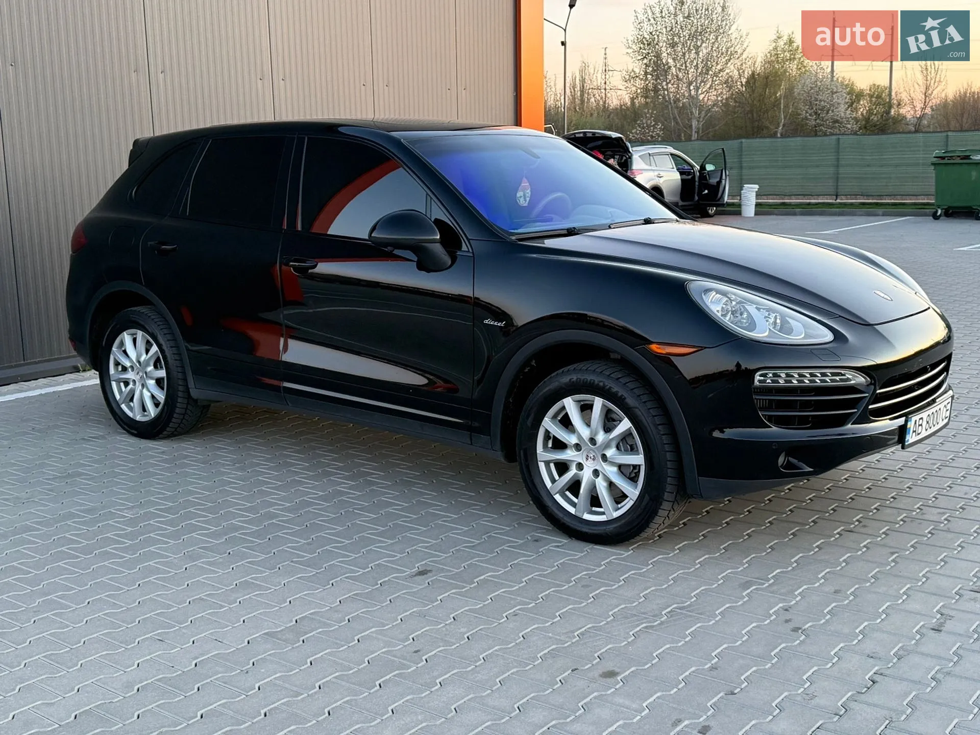2012 Porsche Cayenne - мініатюра 9