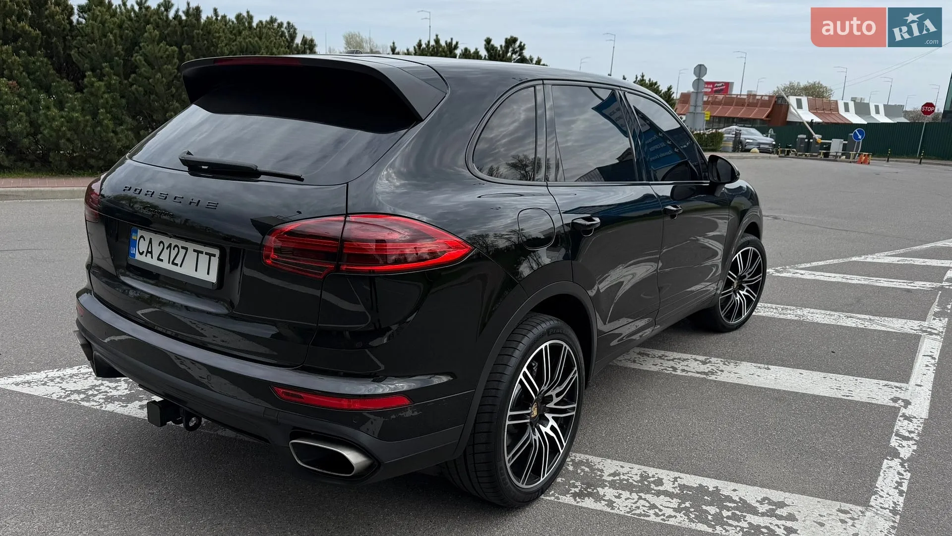 2017 Porsche Cayenne - мініатюра 10