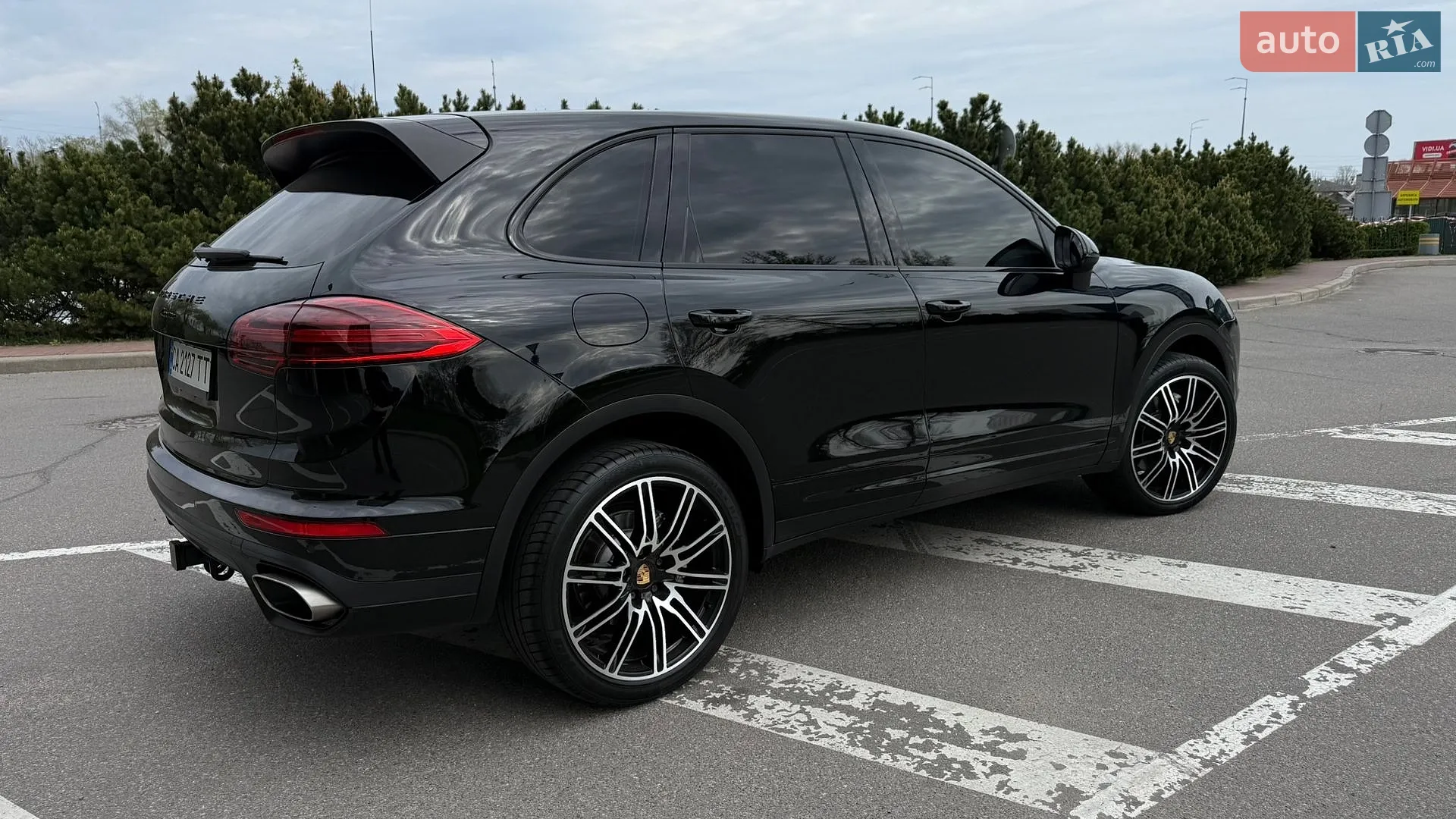 2017 Porsche Cayenne - мініатюра 15