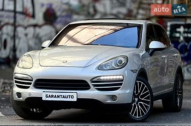 Внедорожник / Кроссовер Porsche Cayenne 2013 в Одессе