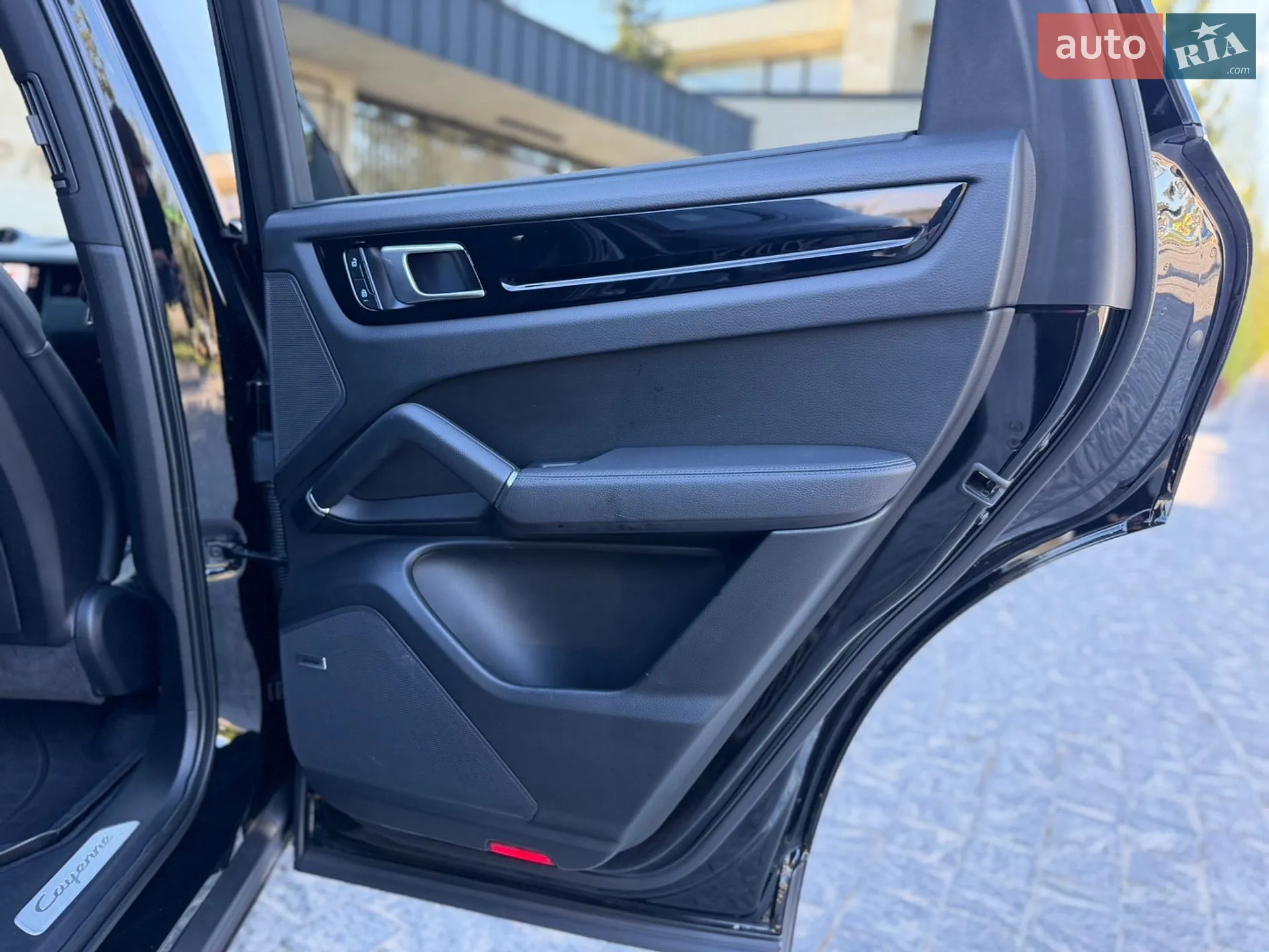 2023 Porsche Cayenne - мініатюра 36