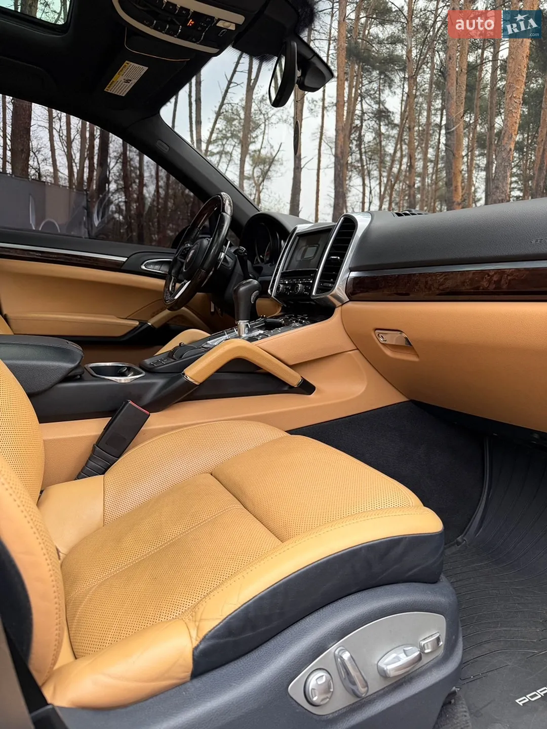 2015 Porsche Cayenne - мініатюра 20