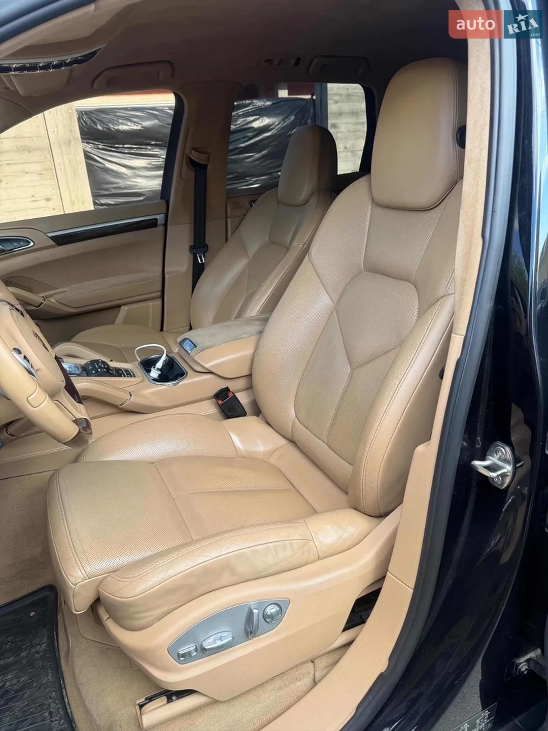 2012 Porsche Cayenne - мініатюра 9
