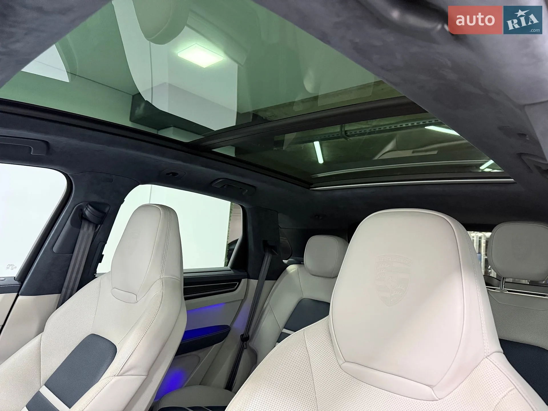 2019 Porsche Cayenne - мініатюра 44