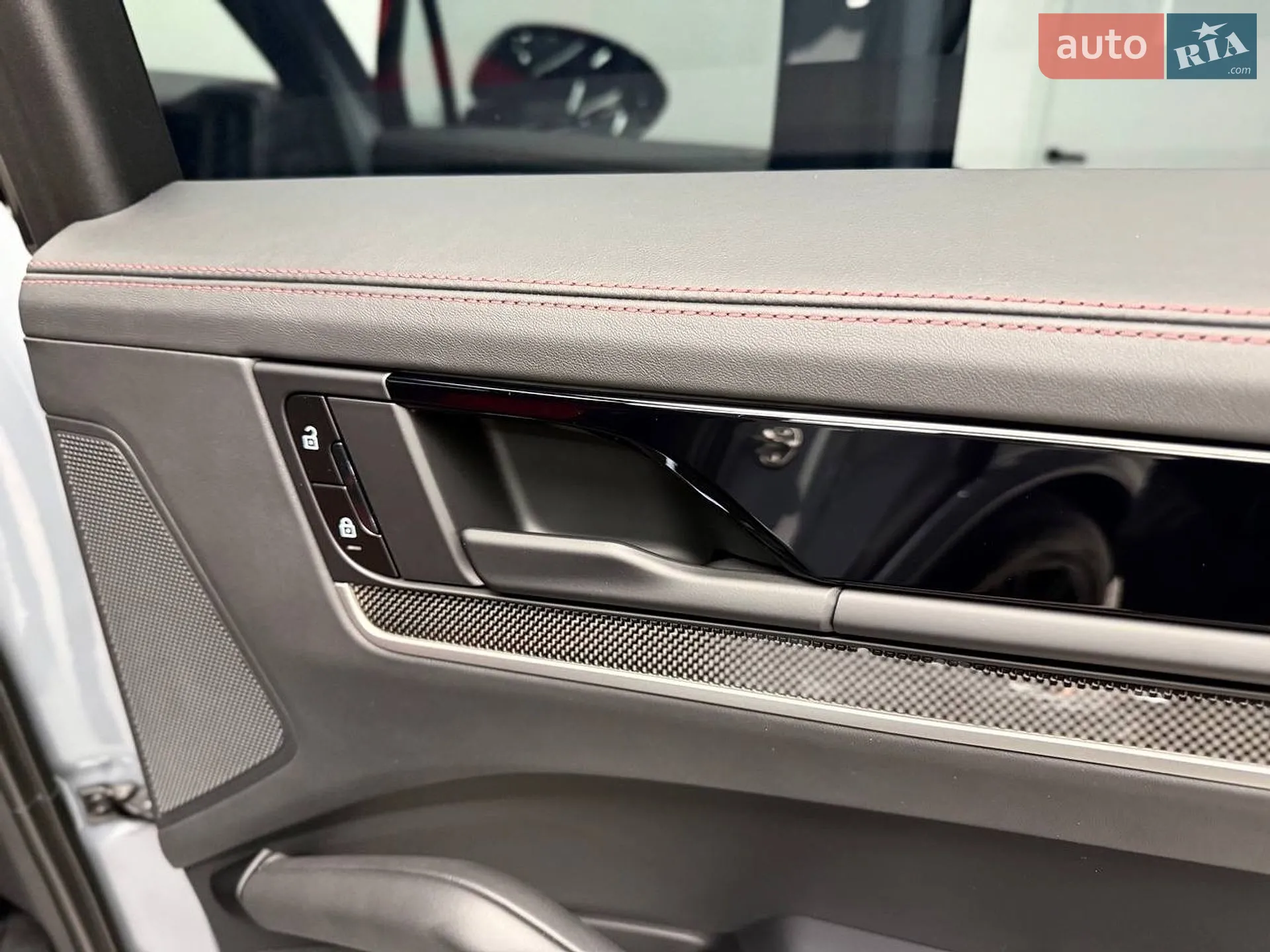 2023 Porsche Cayenne - мініатюра 32