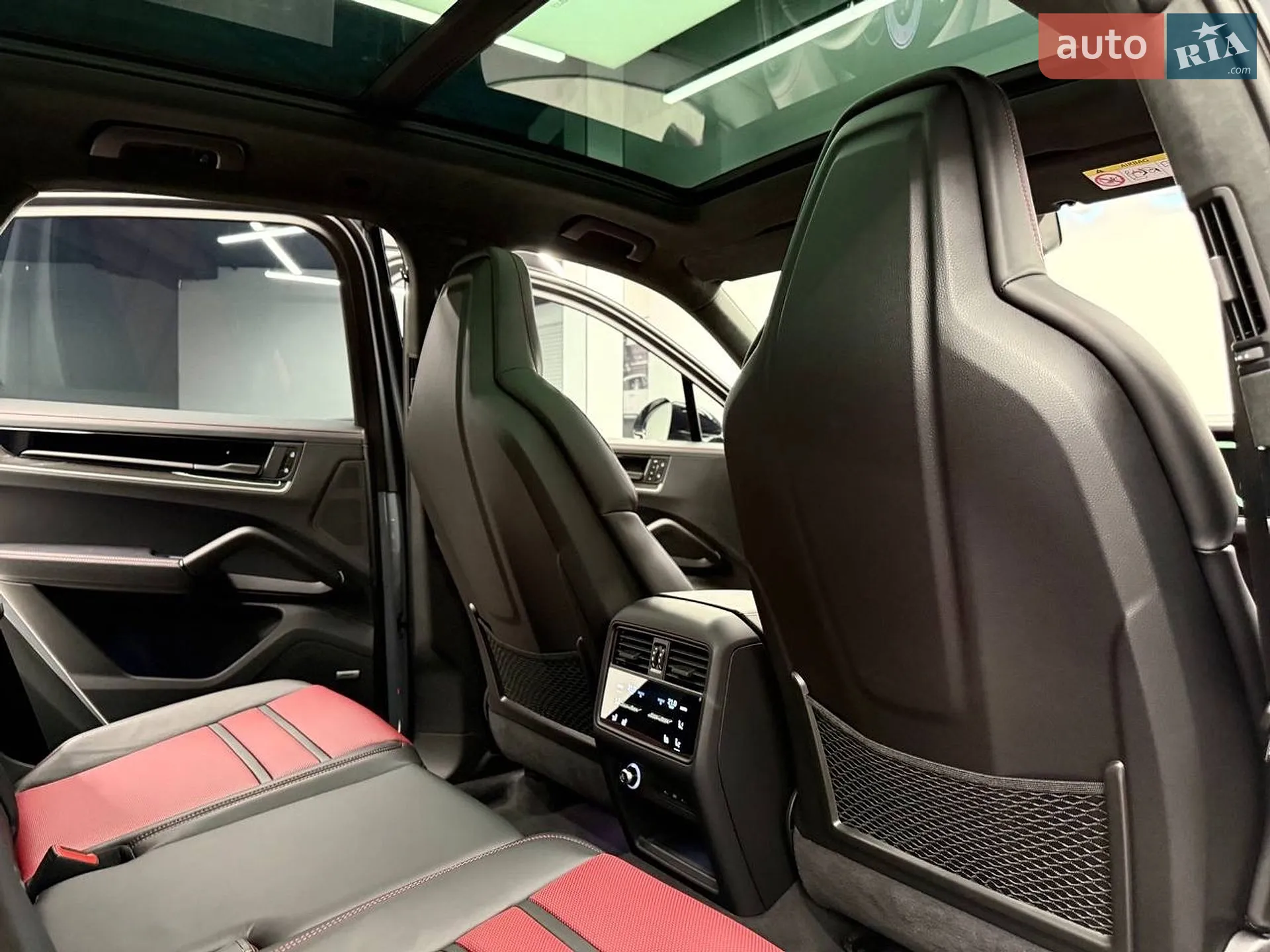 2023 Porsche Cayenne - мініатюра 35