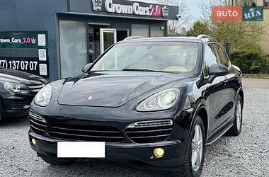 Позашляховик / Кросовер Porsche Cayenne 2013 в Рівному