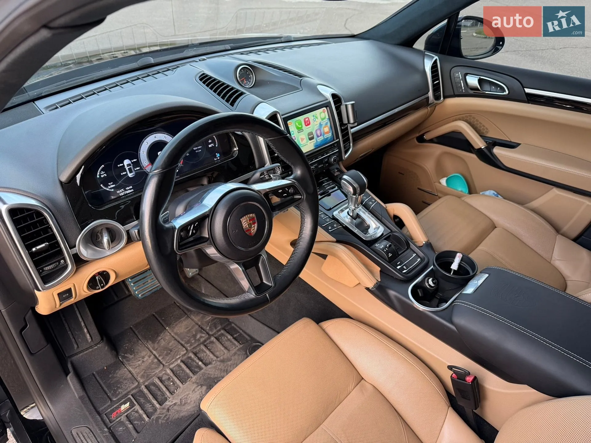 2015 Porsche Cayenne - мініатюра 28