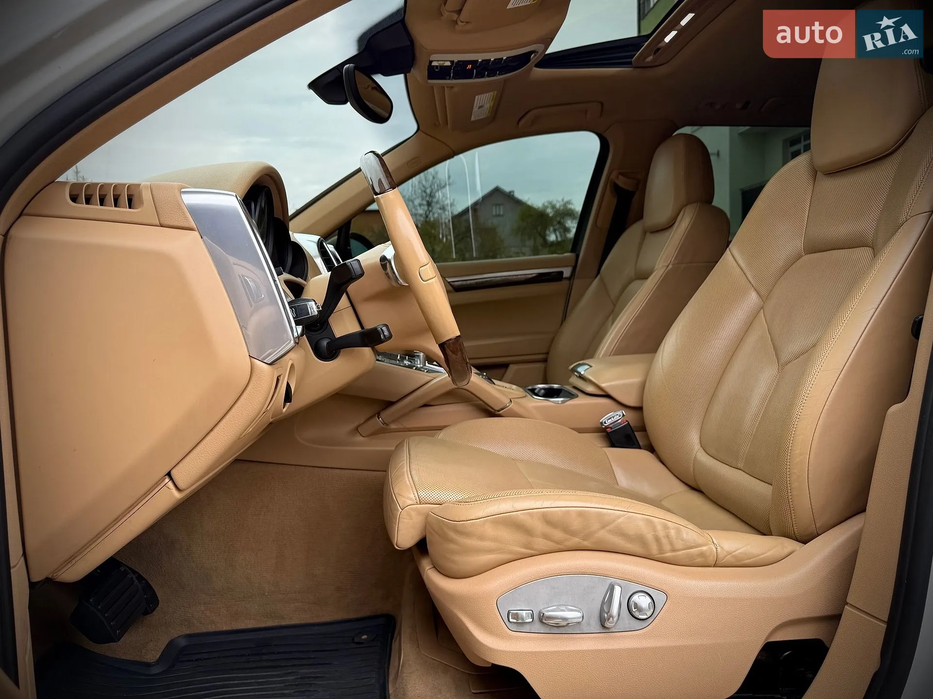 2012 Porsche Cayenne - мініатюра 21
