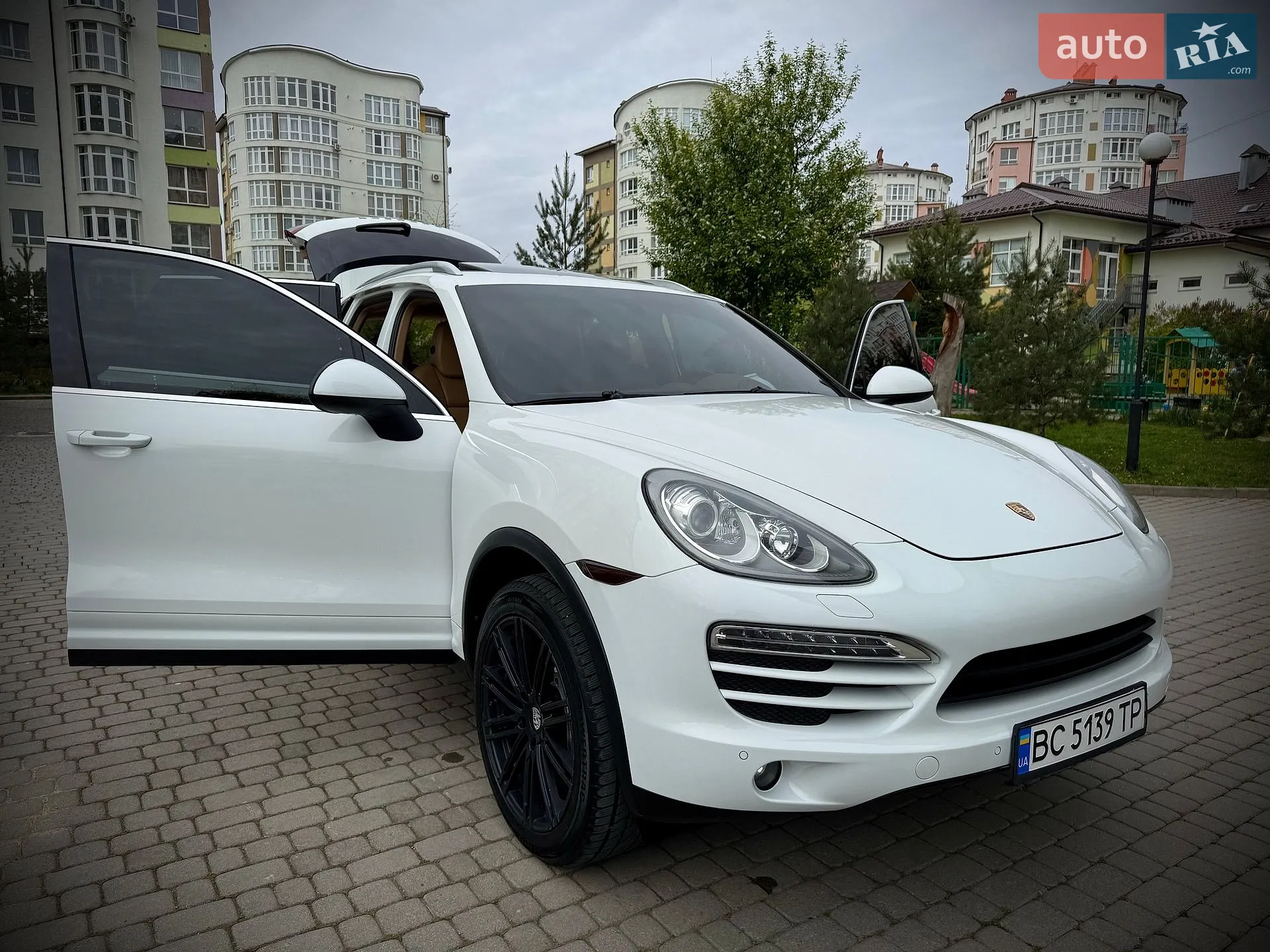 2012 Porsche Cayenne - мініатюра 53
